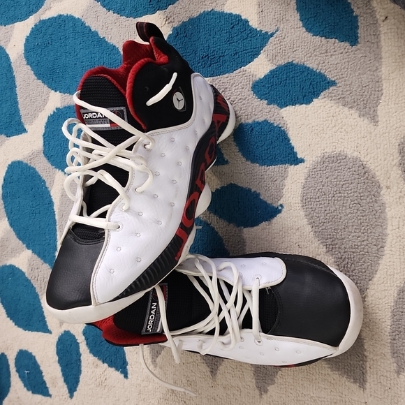 Nike Jordan Jumpman II Sneakers - Picture 3 of 6